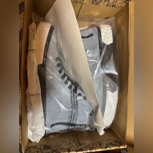 New in box - Karl Lagerfeld Black and Gray Men's Sneakers Sz 8.5 - Picture 6 of 8